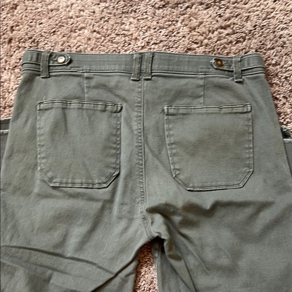 Democracy Olive Gray "Ab" Technology Pants - Picture 8 of 8